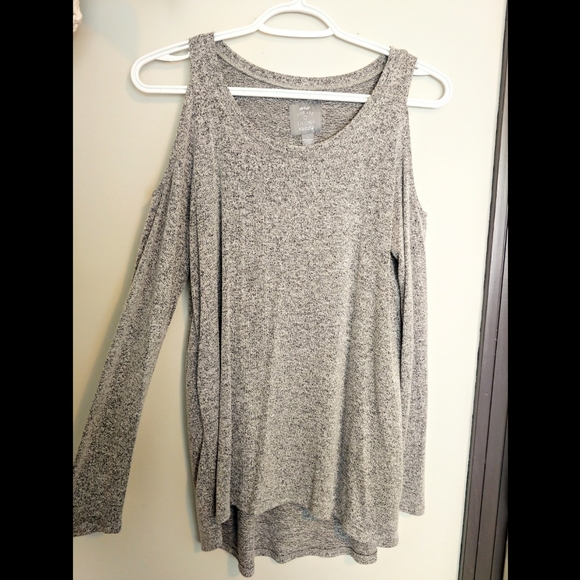 Aerie * Long Sleeve * Shoulder less * Grey & Black - Picture 2 of 3